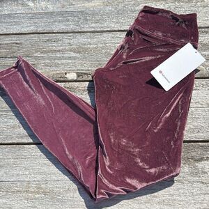 Lululemon Wunder Lounge High-Rise Tight 28" Velvet Garnet size 8 leggings‎ NWT